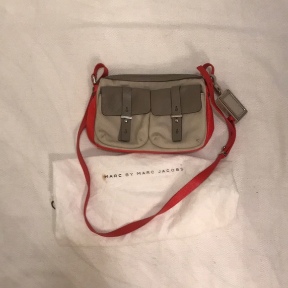 Marc Jacobs Handbags - Marc jacob  shoulder bag